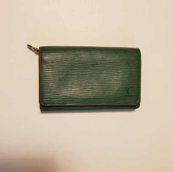 Louis Vuitton Gucci Cartier & more - Picture 4 of 8